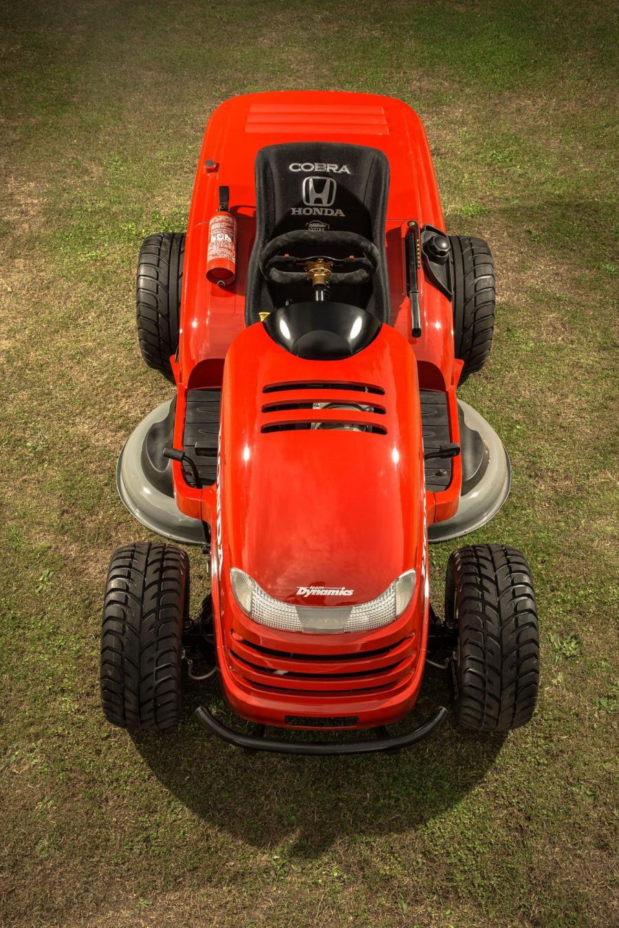  Honda HF2620 Mean Mower 2013 года  (фото 4 из 9)